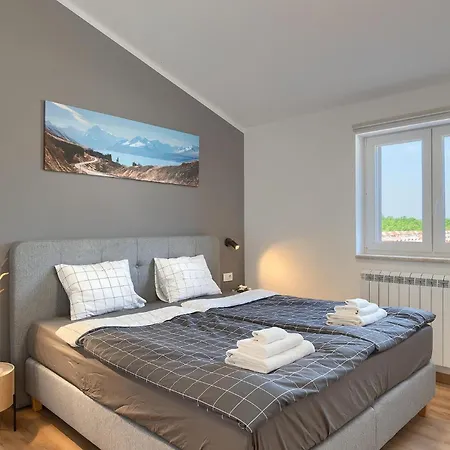 Holiday home Aurora Labin *